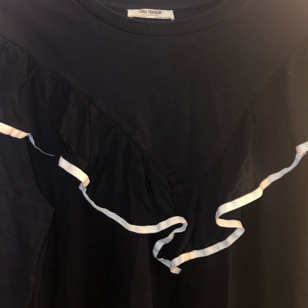 Zara Ruffle Top - Picture 2 of 4